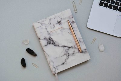 werkbank detail metall späne nahaufnahme_0013.jpeg